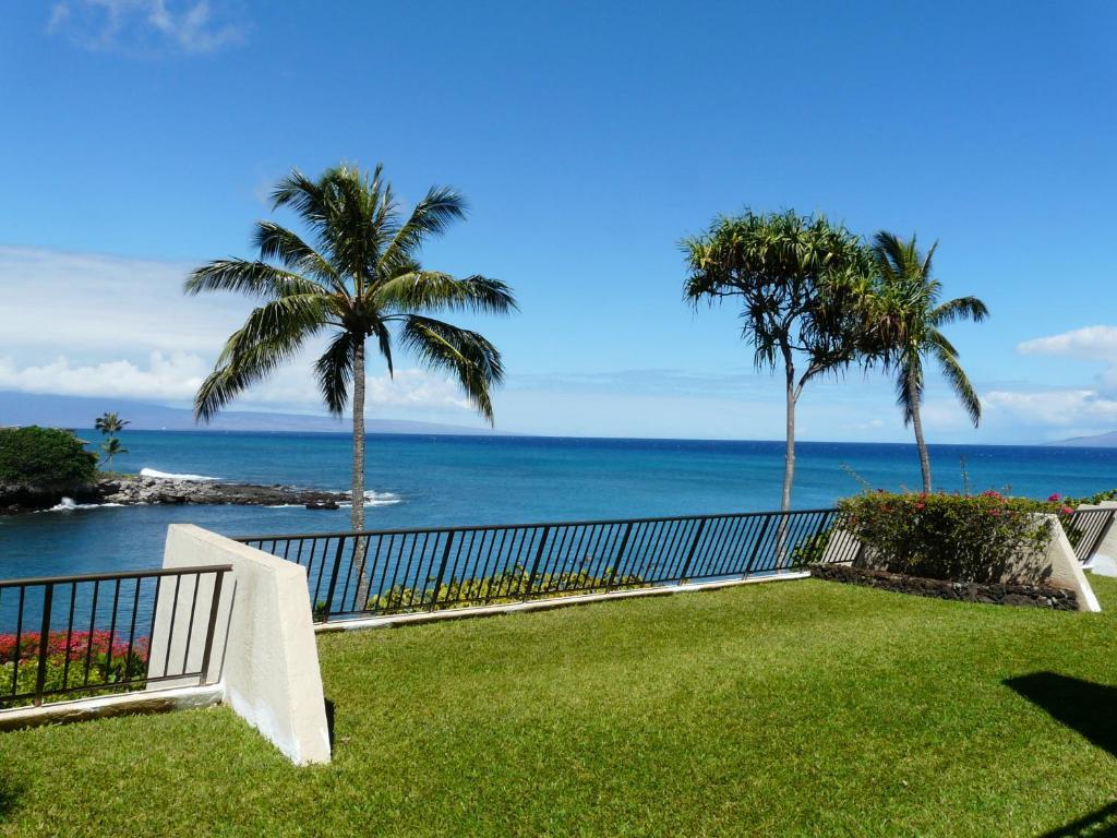 Condos At Napili Point Lahaina Habitación foto